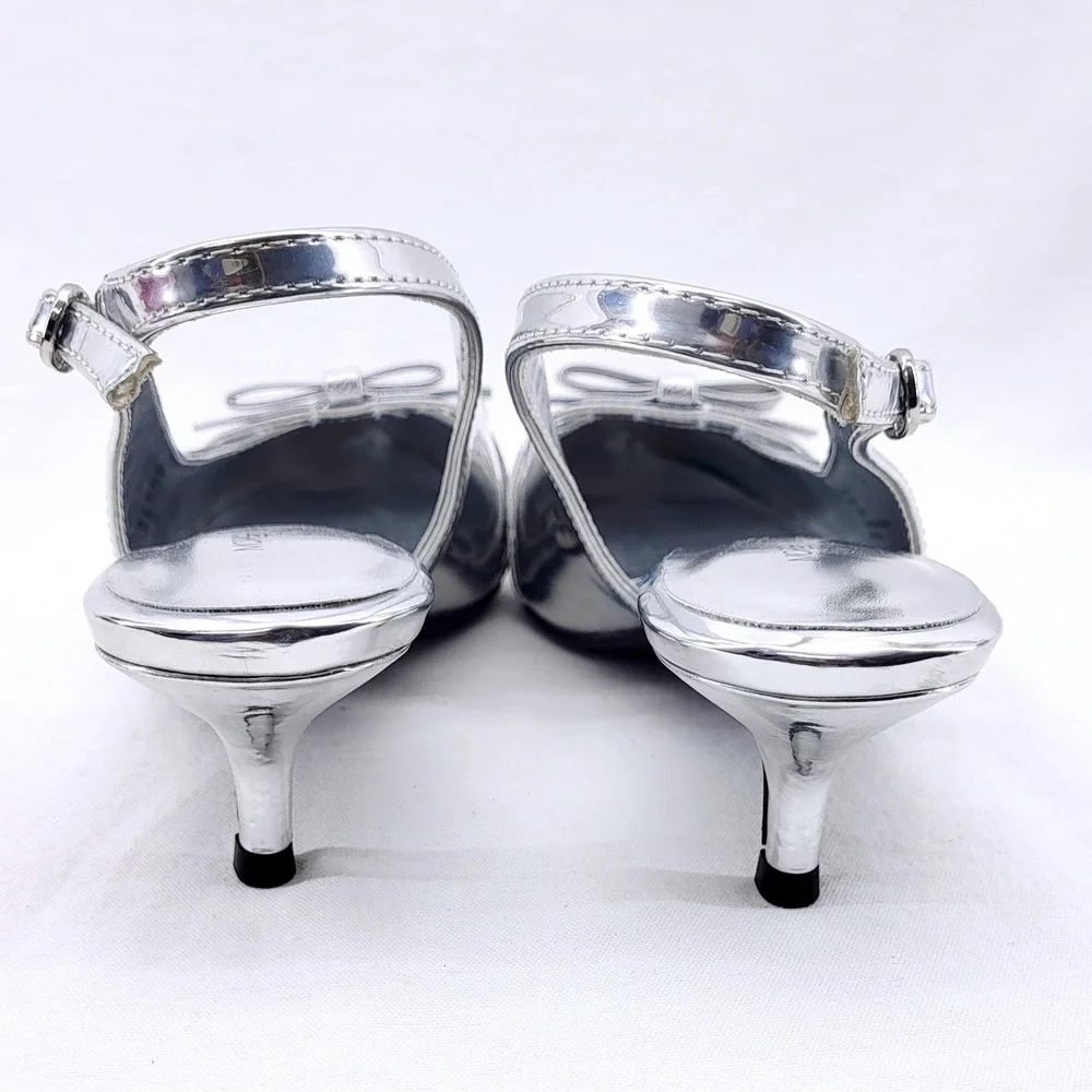 NWOT Morgan Taylor Silver Kitten Heel -‎ Size 8.5